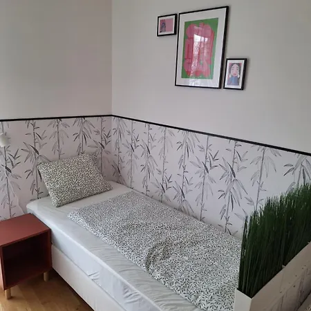 Lend Family Self-check-in