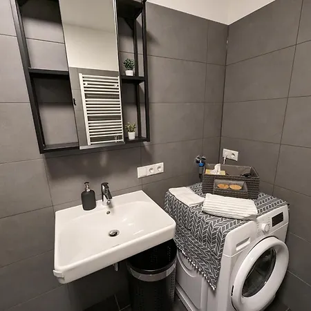 Apartment Lend Family Self-check-in *